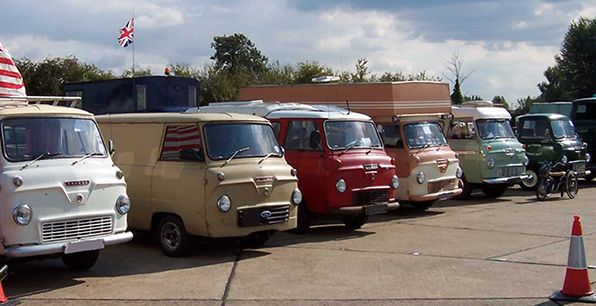 Various 400e vehicles